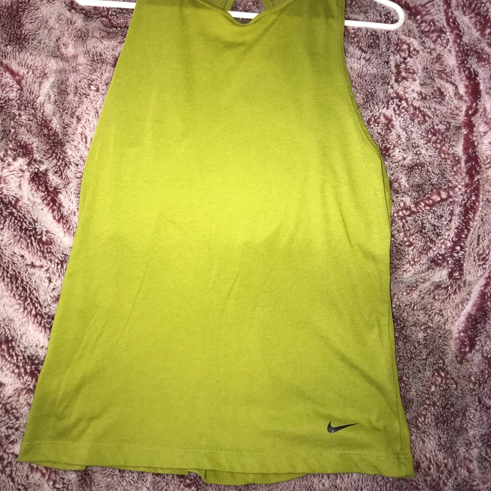 Nike tank
